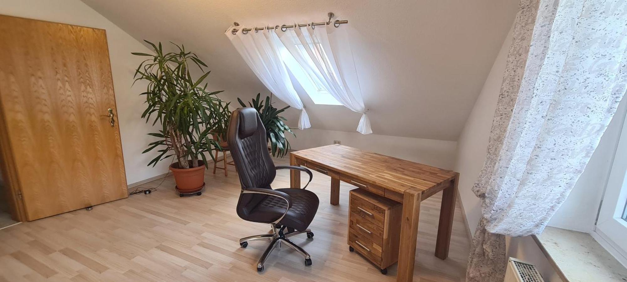 Gemuetliche 120 Qm Ferienwohnung Mit Balkon Adelsdorf المظهر الخارجي الصورة